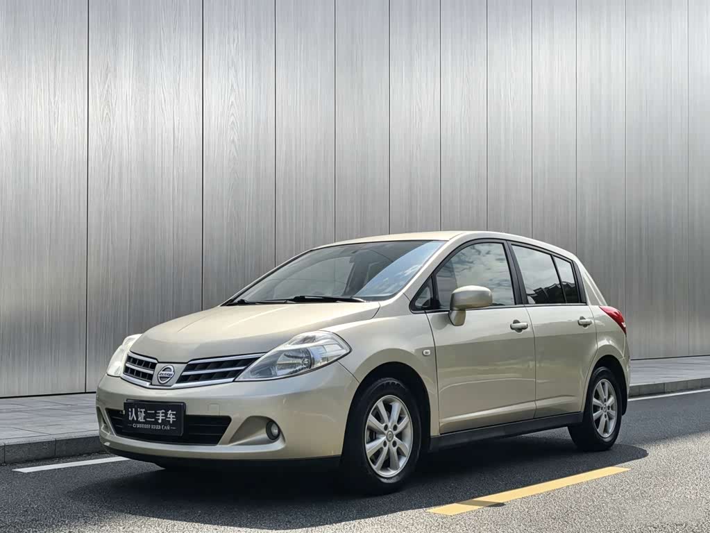 Nissan TIIDA