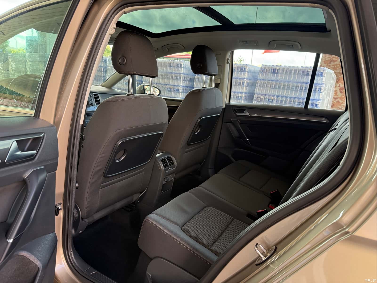 Volkswagen Golf, 2016 11