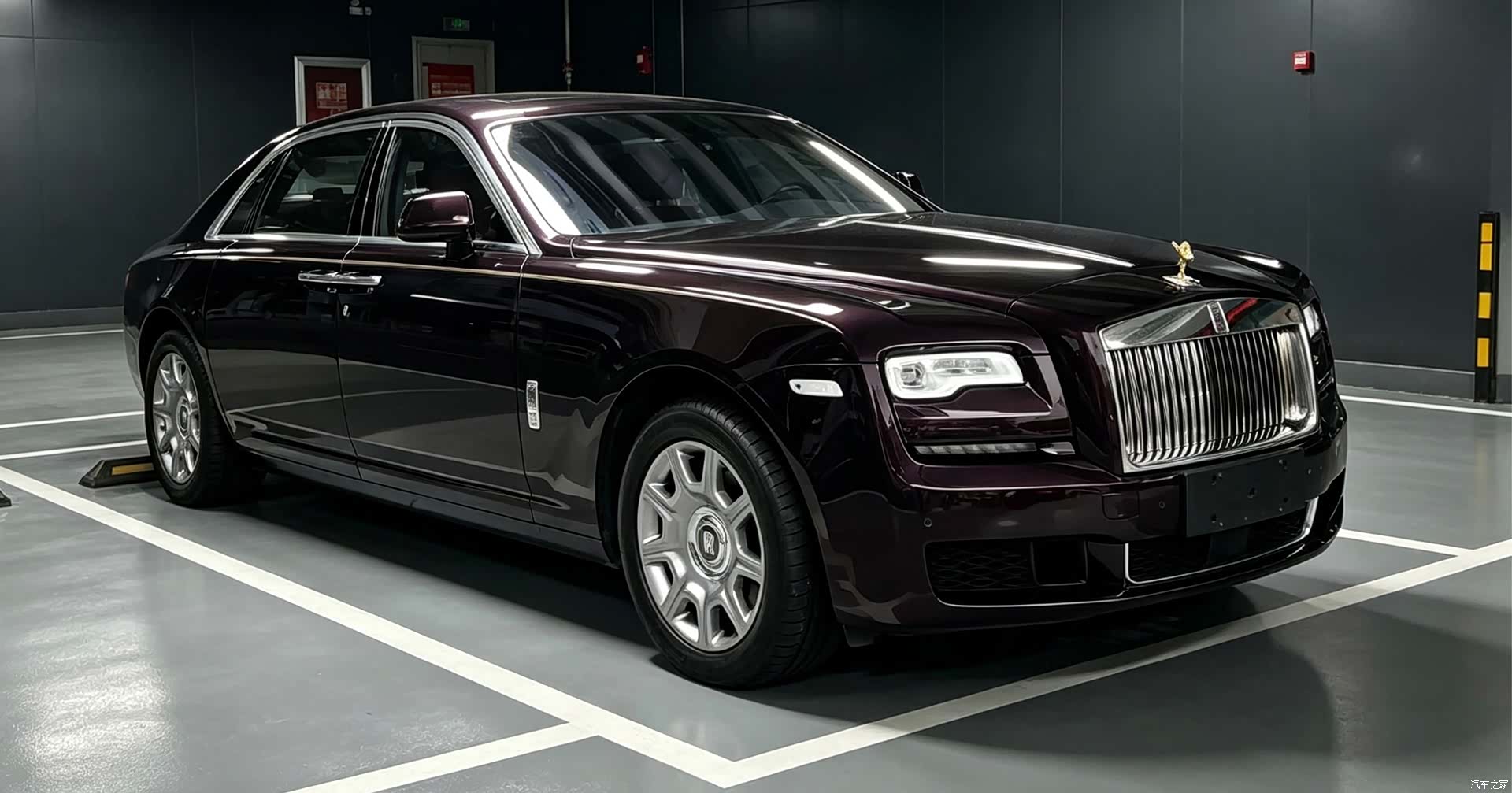 Rolls-Royce Ghost, 2019 3