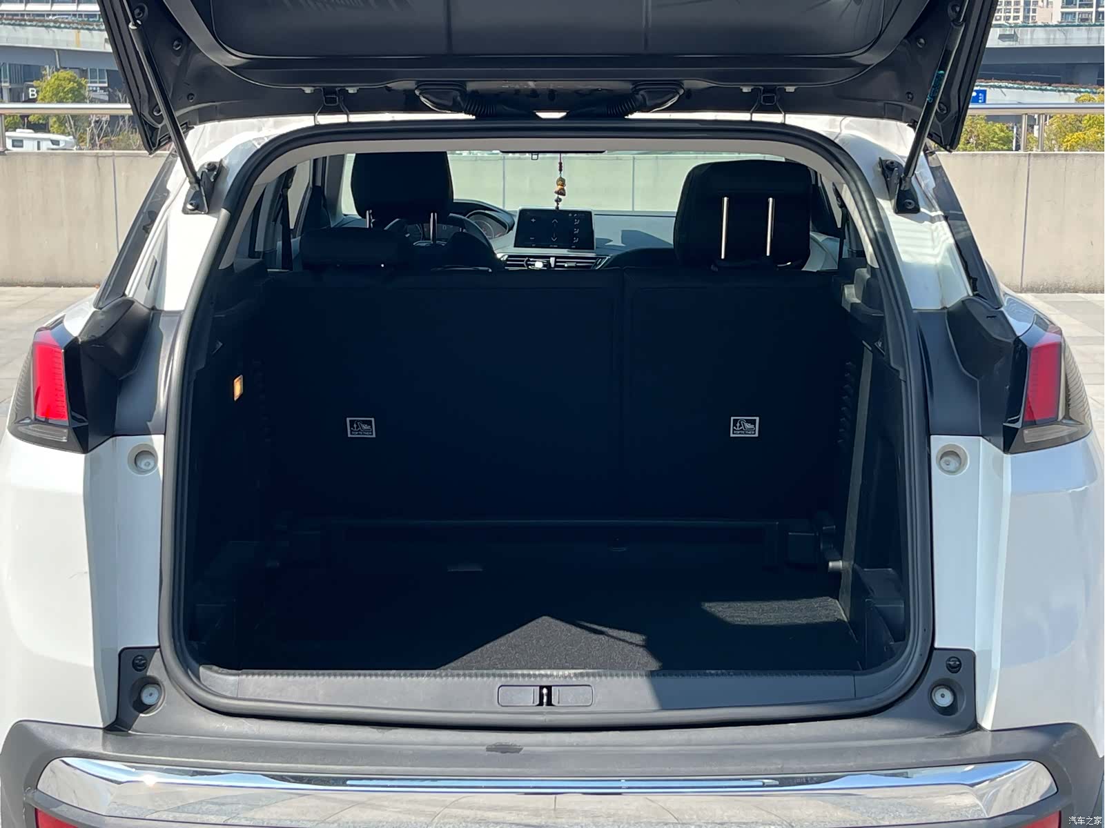 Peugeot 4008, 2021 11