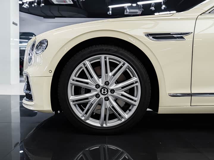 Bentley Flying Spur cha dian hun dong 2022 2.9T V6 Hybrid