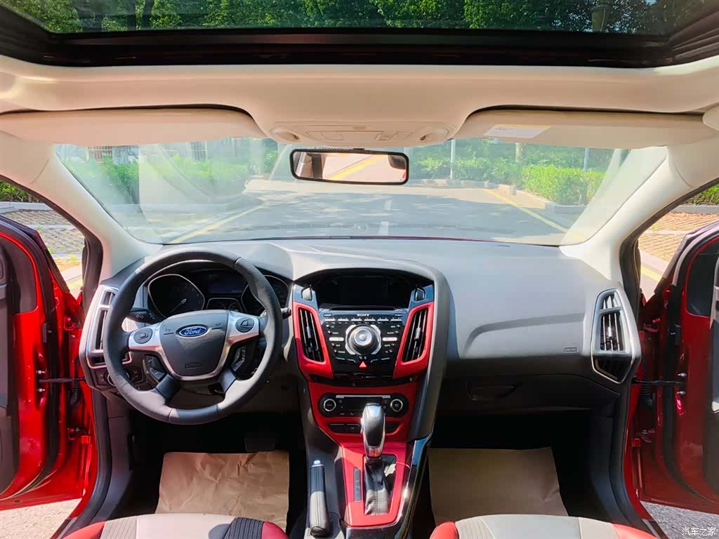 Ford Focus, 2013 14