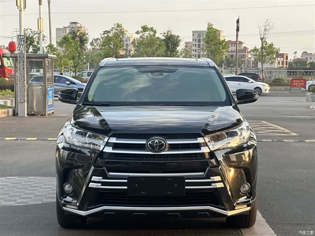 Toyota Highlander, 2020 3
