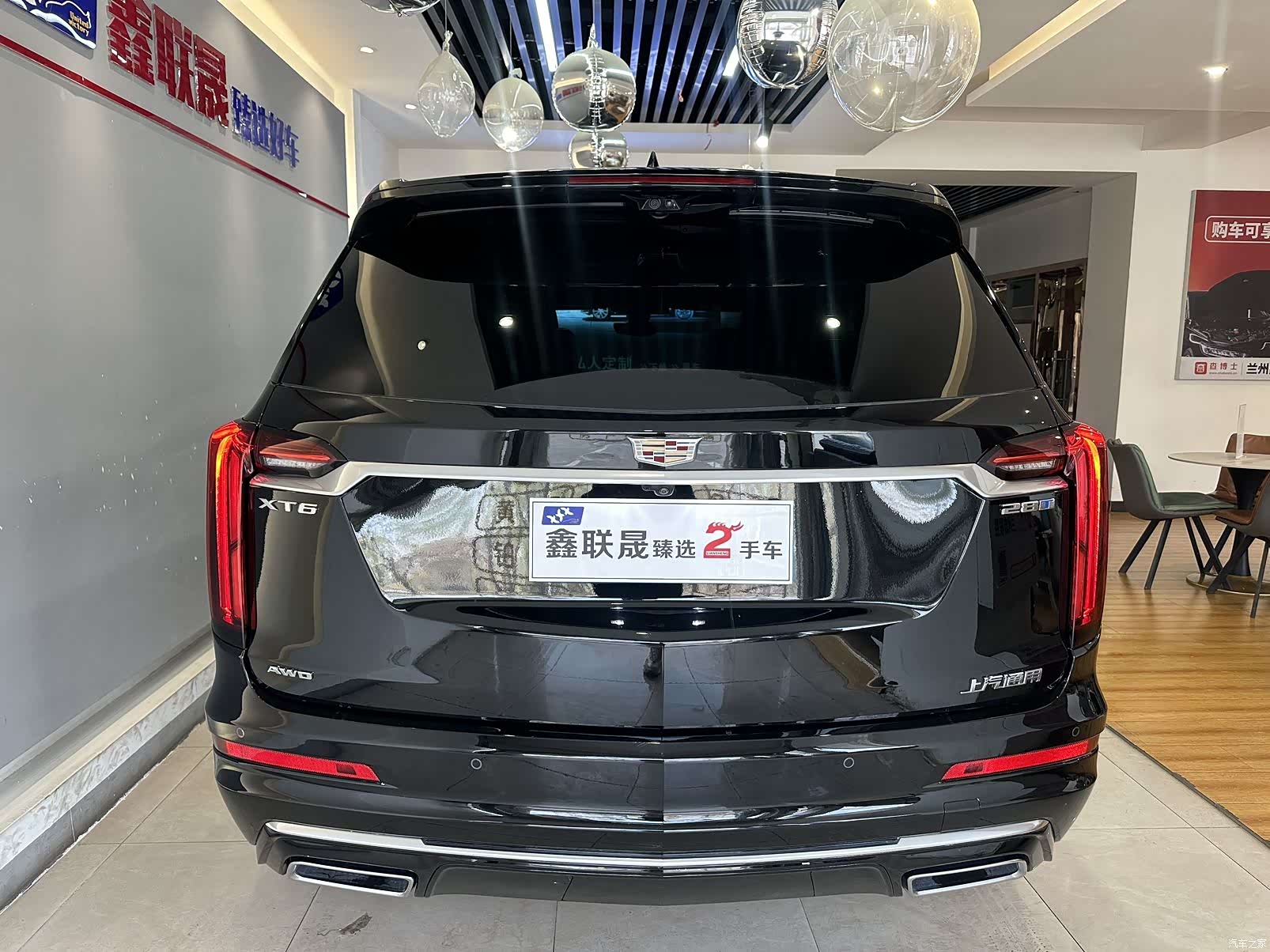 Cadillac XT6, 2023 все фото
