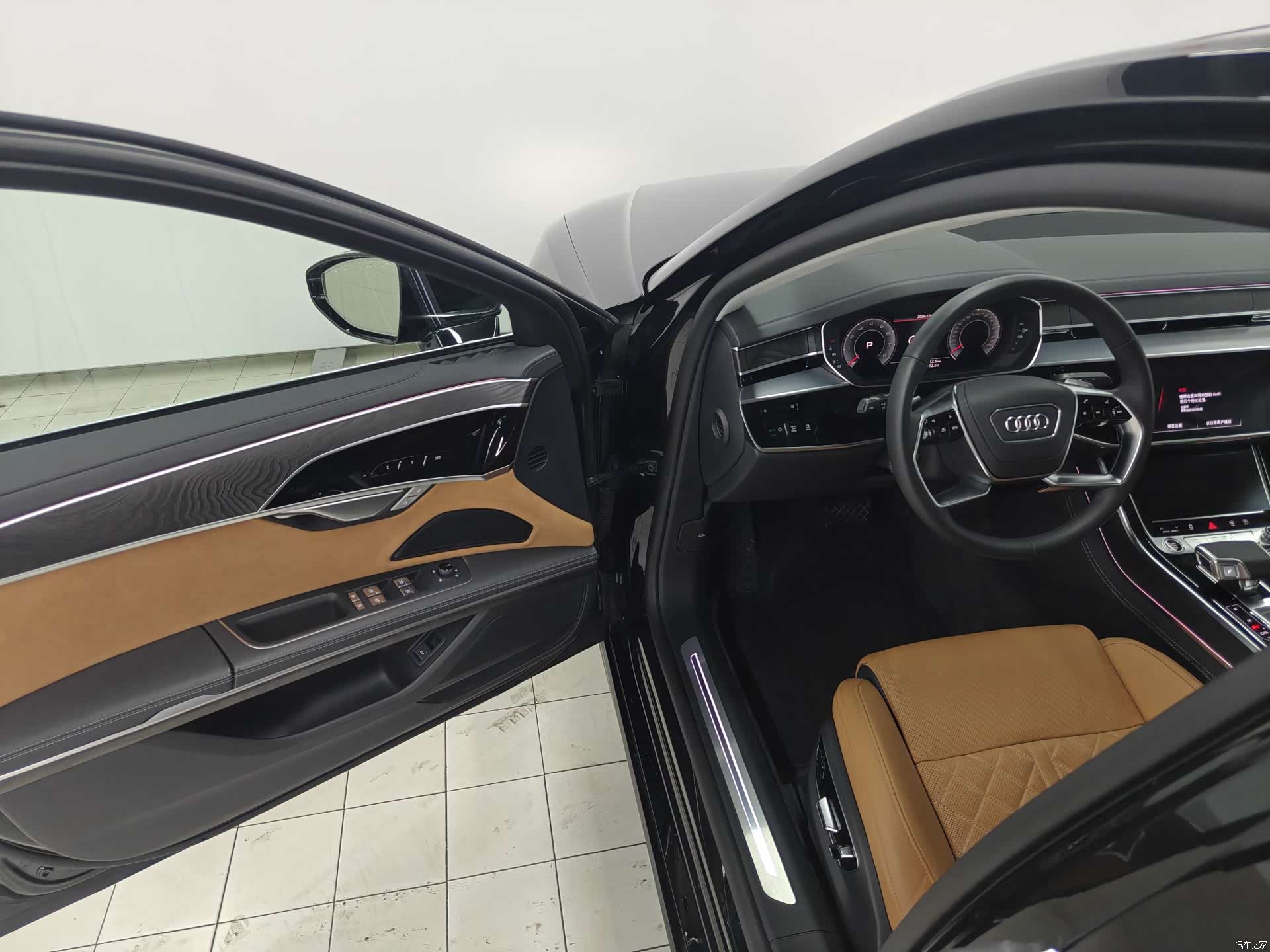 Audi A8L, 2024 10