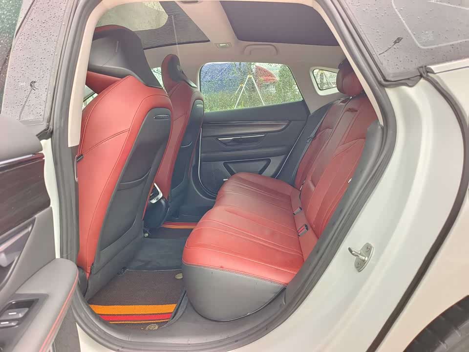 XPENG P7 XPENG P7