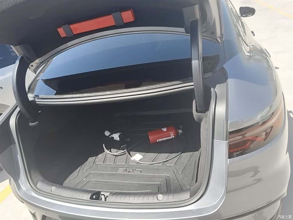BYD Han, 2023 19