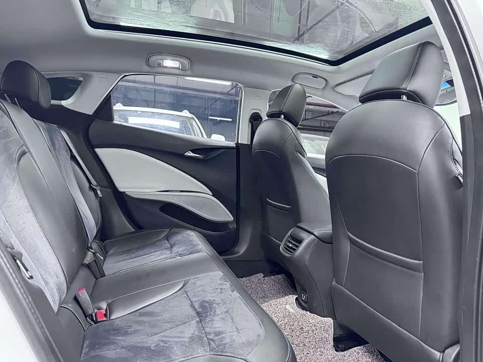 Buick Slightly blue 6