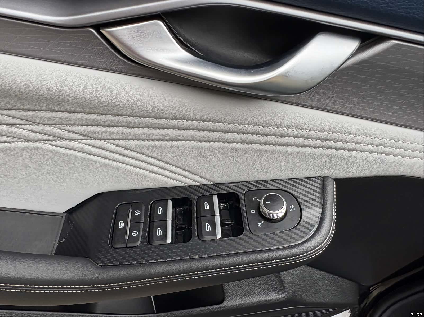Geely Preface, 2022 17