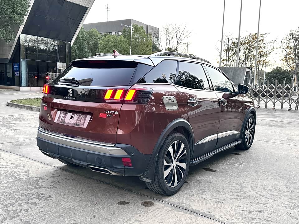 Peugeot 4008