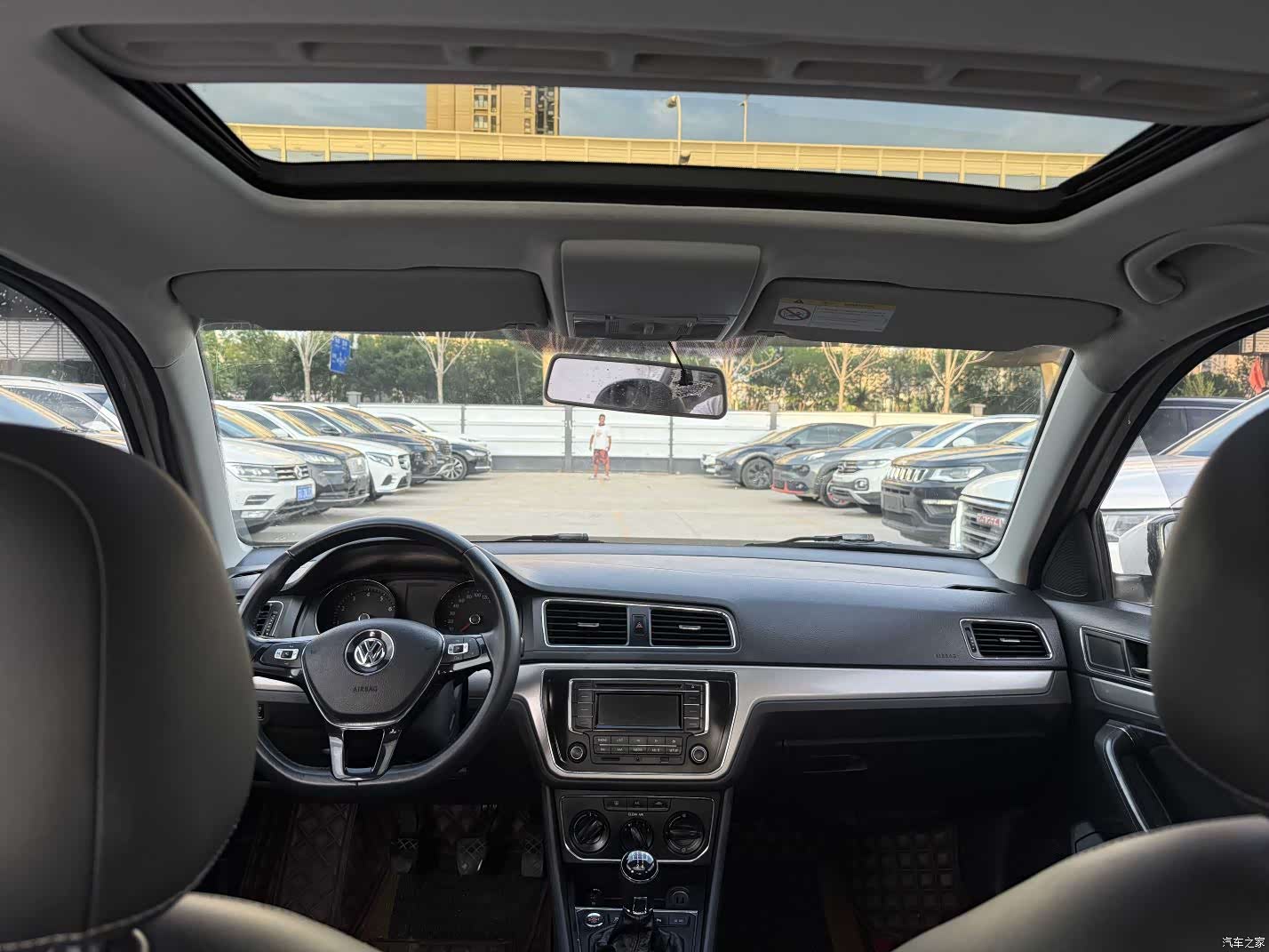 Volkswagen Lavida, 2017 все фото