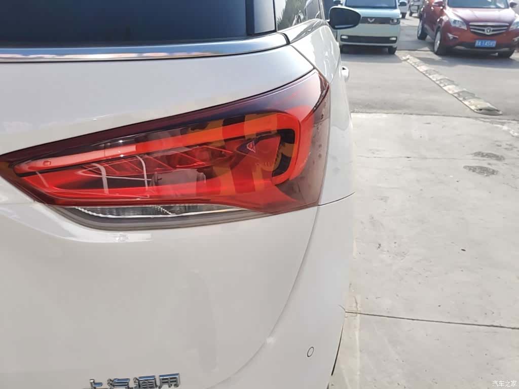 Buick GL6, 2018 24