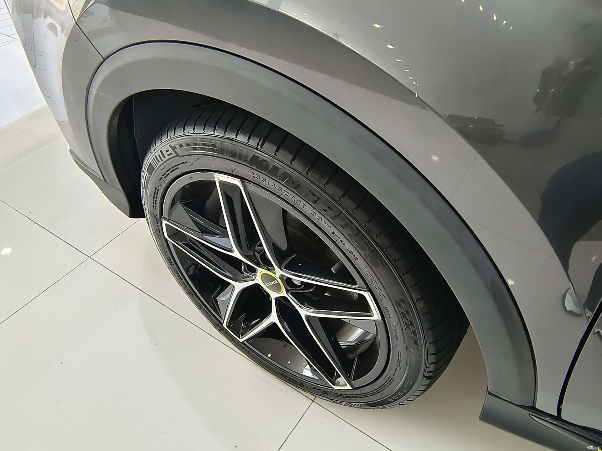Roewe RX5, 2021 35
