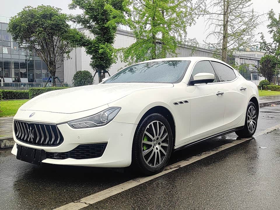 Maserati Ghibli Maserati Ghibli