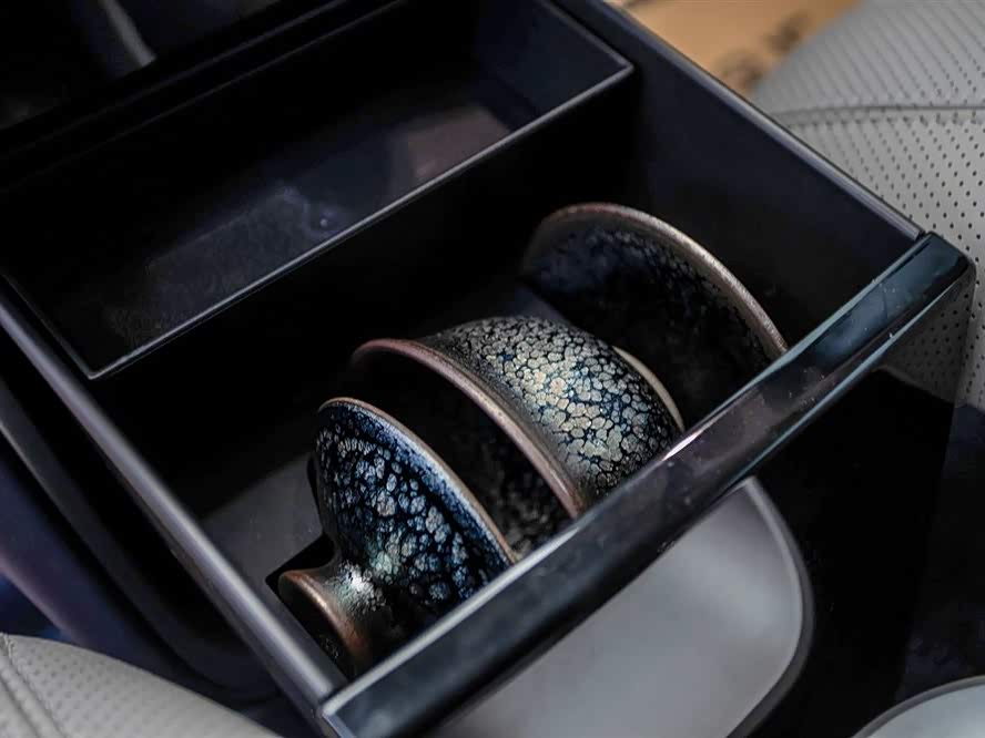 Lincoln Navigator One