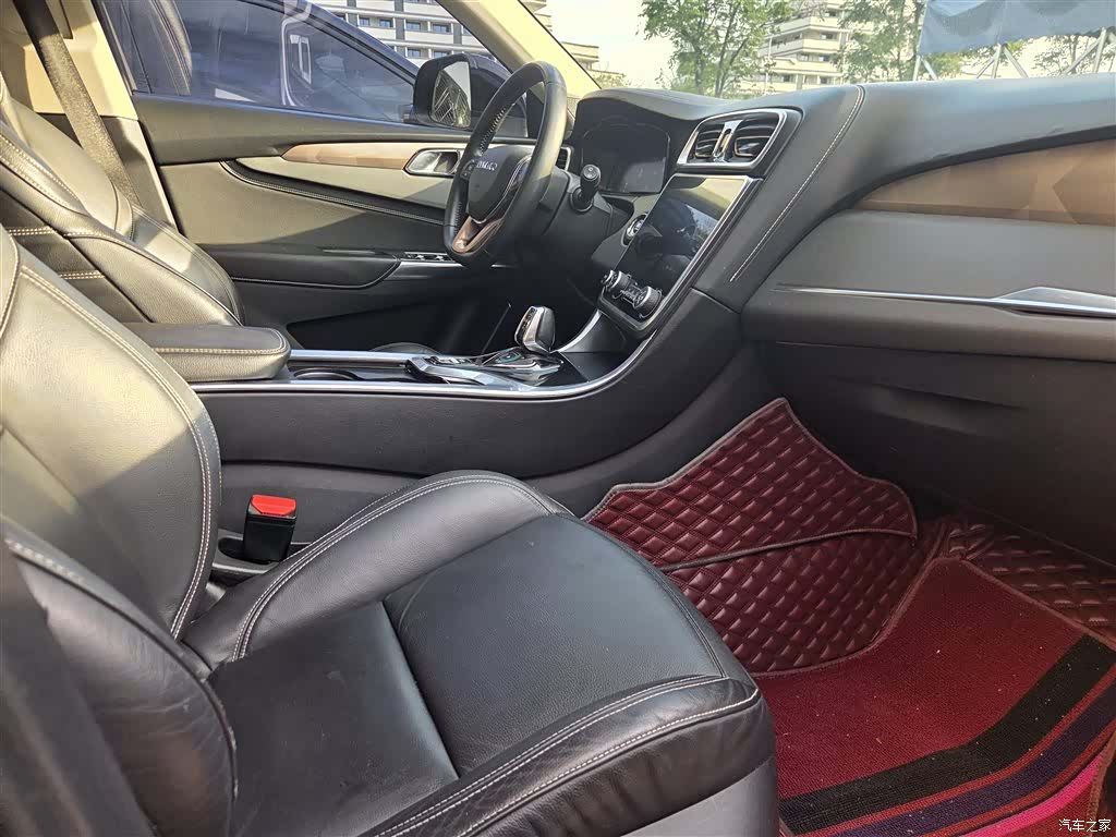 Lynk & Co 01, 2018 11