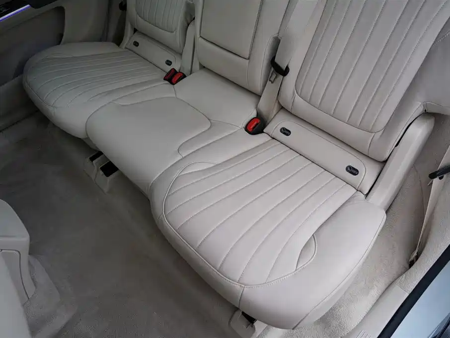 Mercedes-Benz EQS SUV