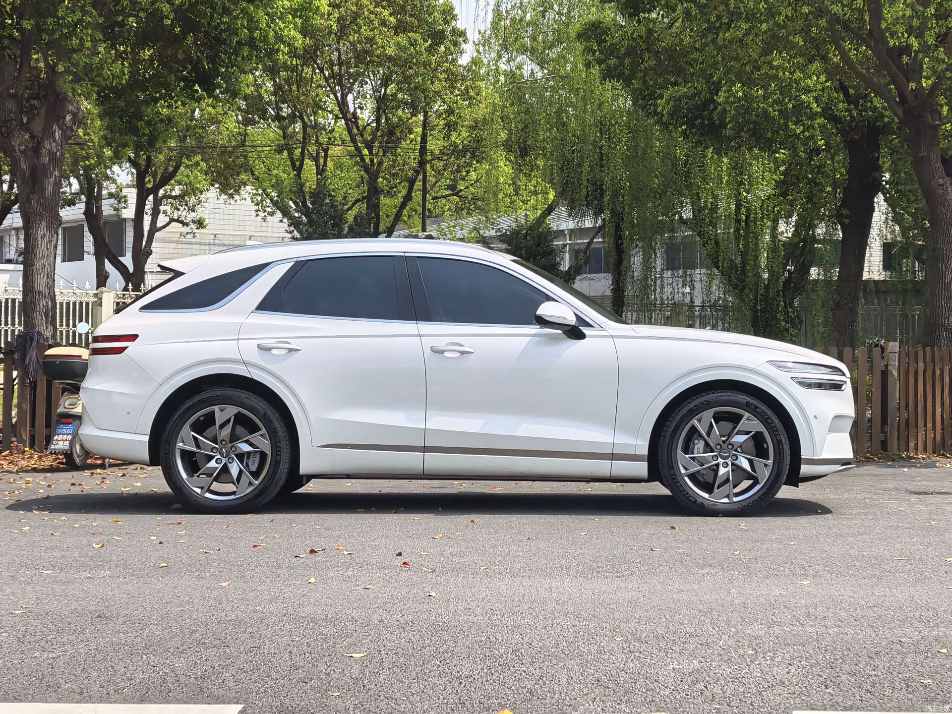 Genesis GV70, 2024 7