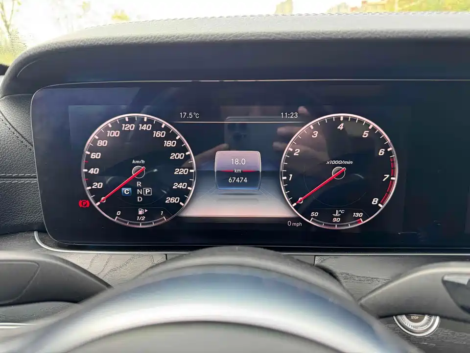 Mercedes-Benz E-class Mercedes-Benz E-class