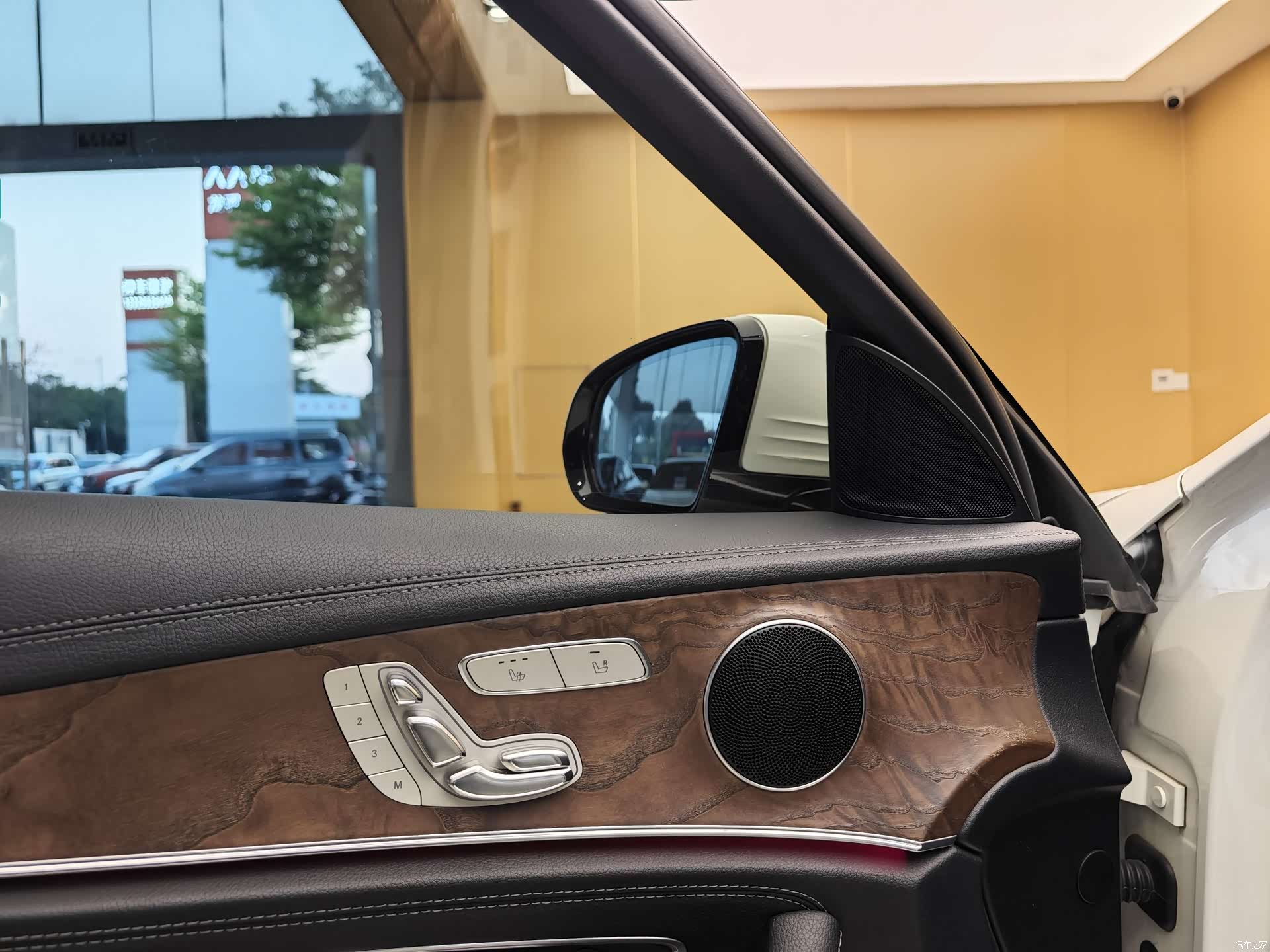 Mercedes-Benz E-Class, 2017 8