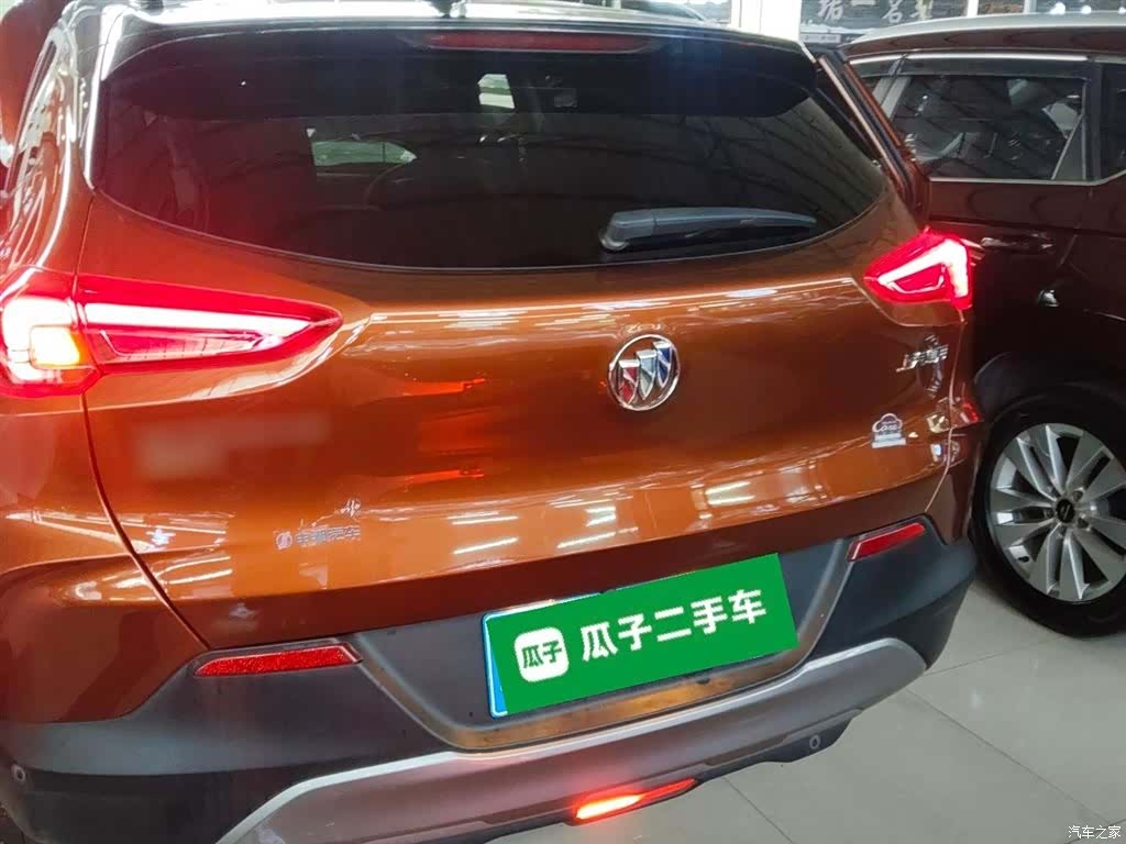Buick Encore, 2020 4