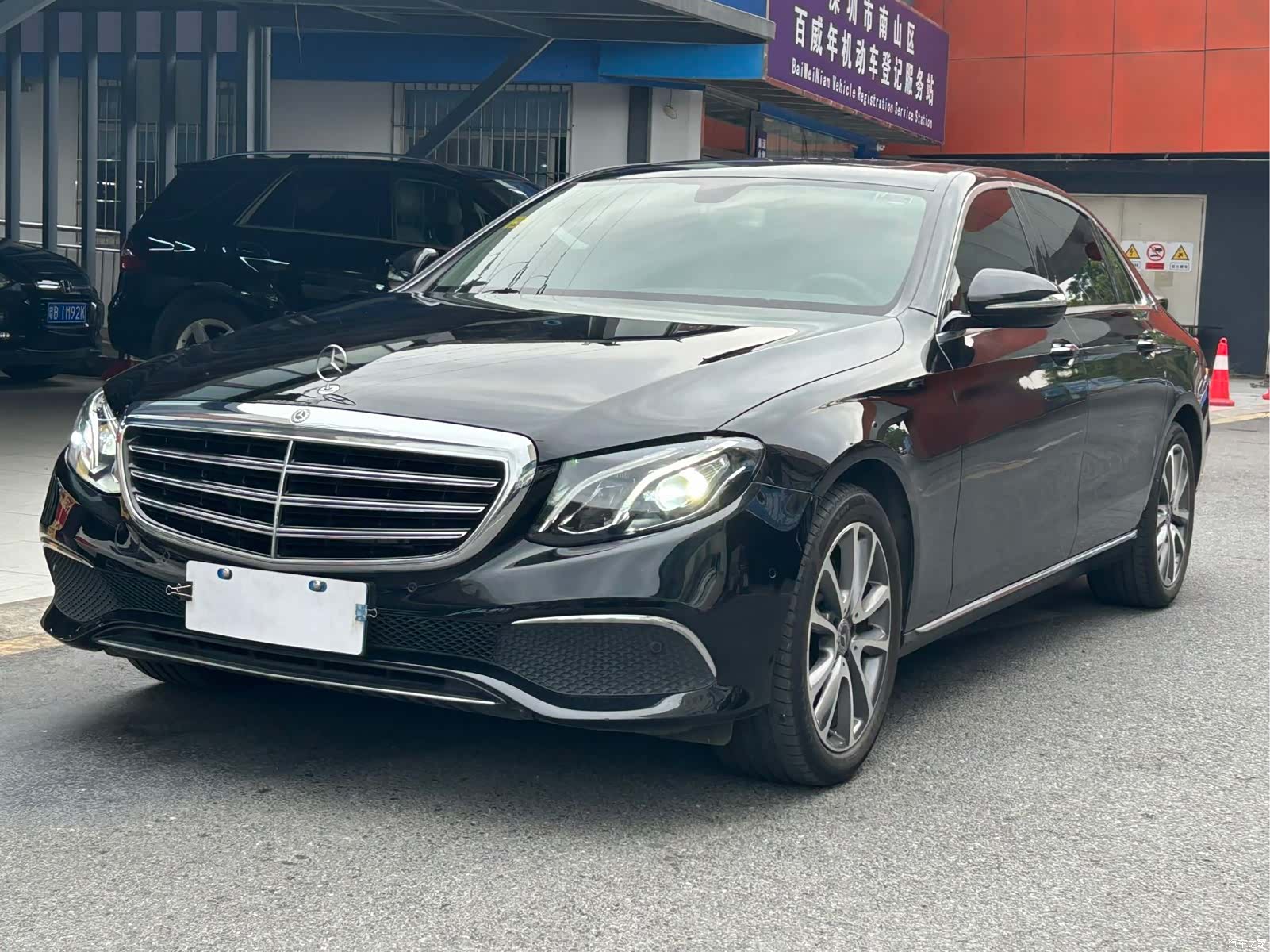 Mercedes-Benz E-Class, 2018 1