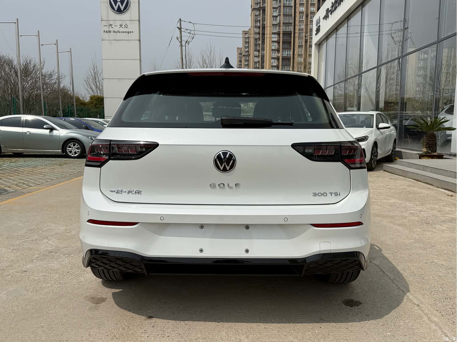Volkswagen Golf, 2025 6