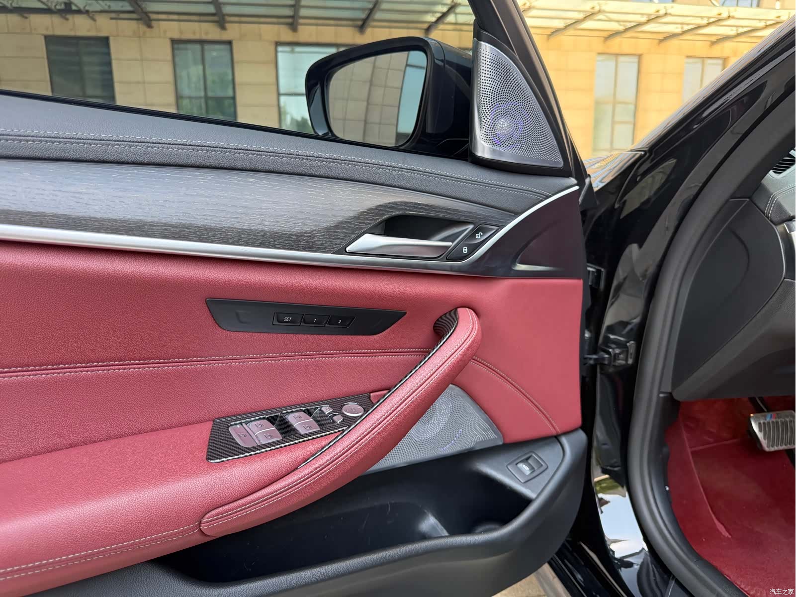 BMW 5 Series, 2021 все фото