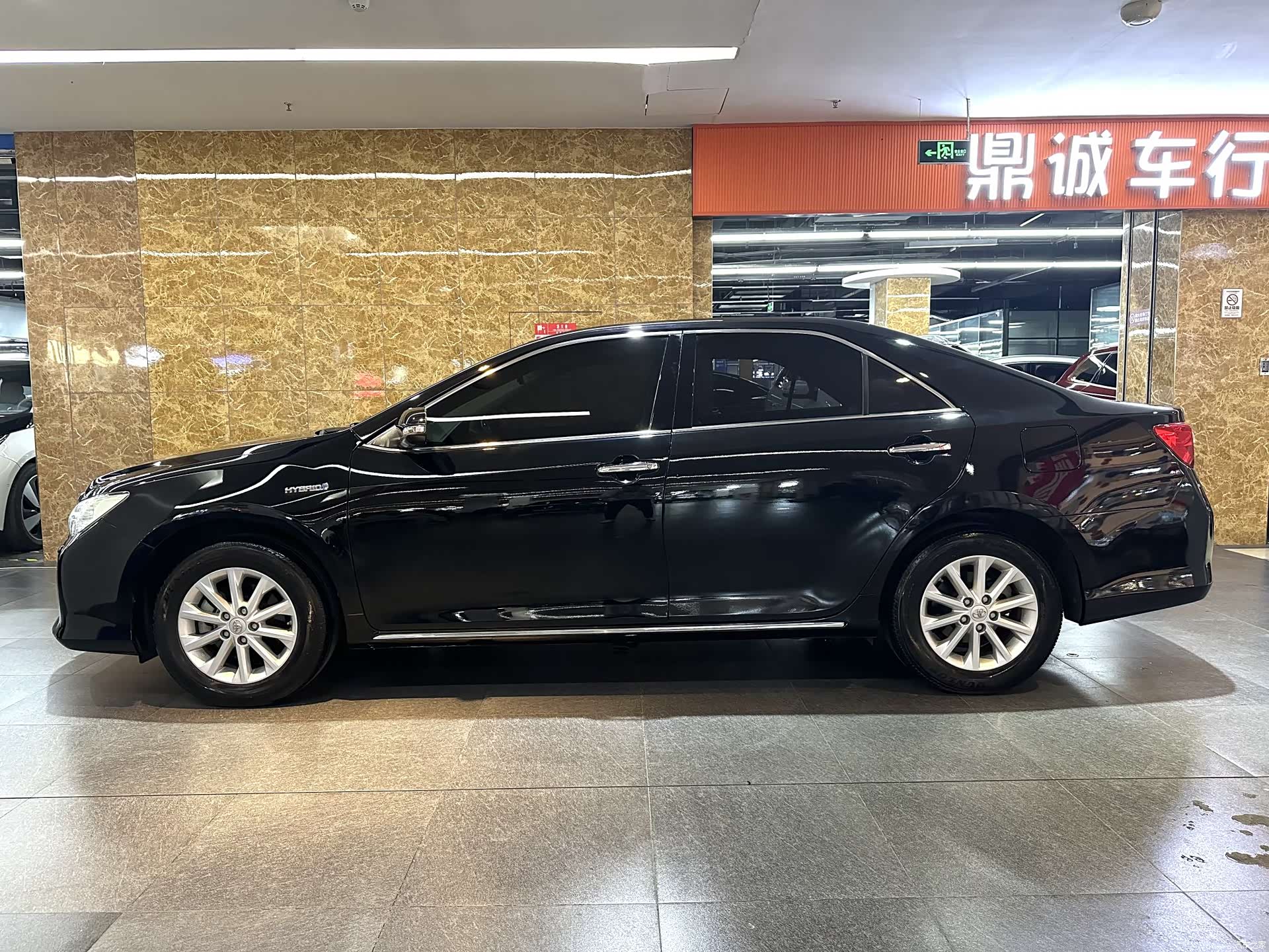 Toyota Camry, 2014 4