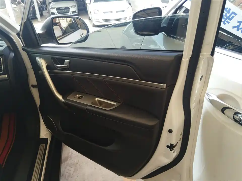 Haval M6 Haval M6