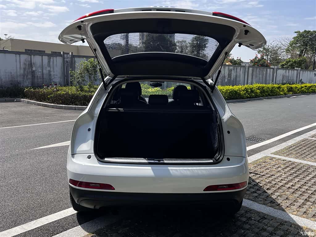 Audi Q3, 2016 13