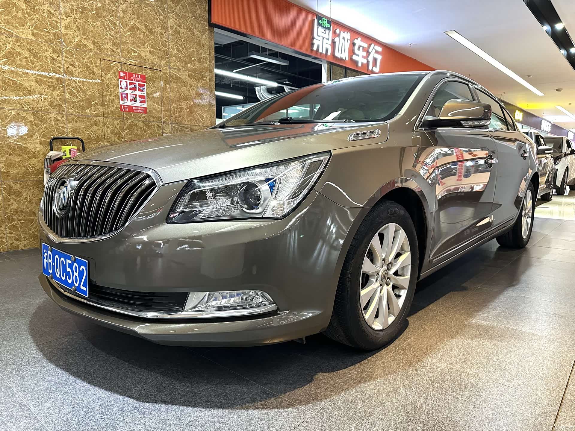 Buick LaCrosse, 2016 1