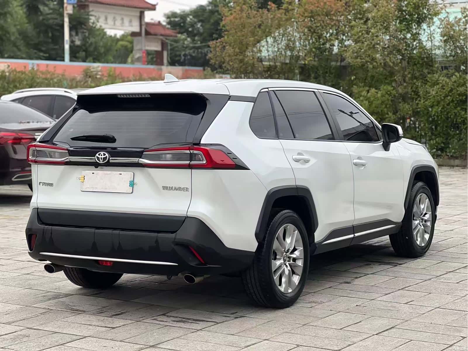 Toyota Wildlander, 2022 10