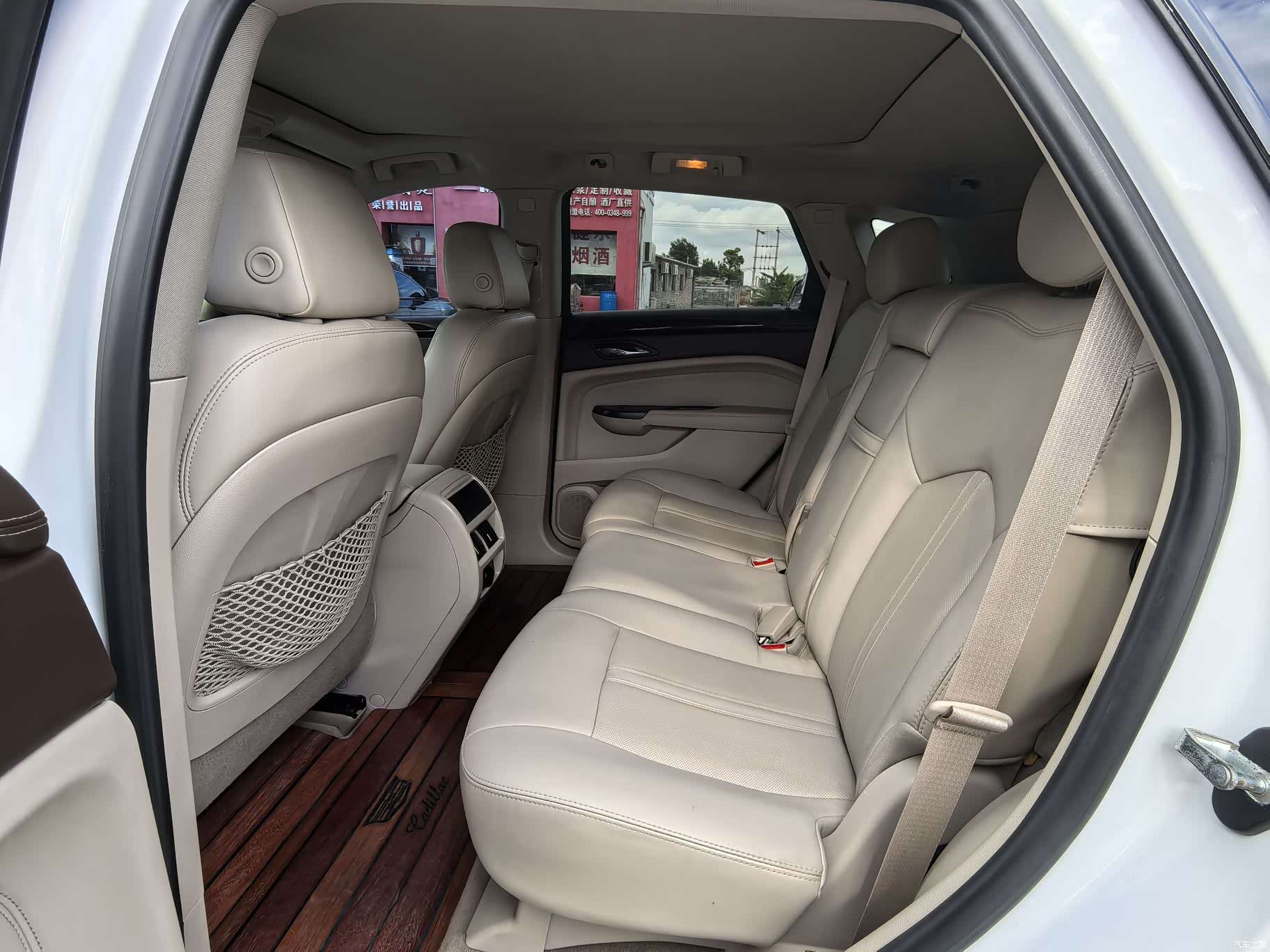 Cadillac SRX, 2016 9