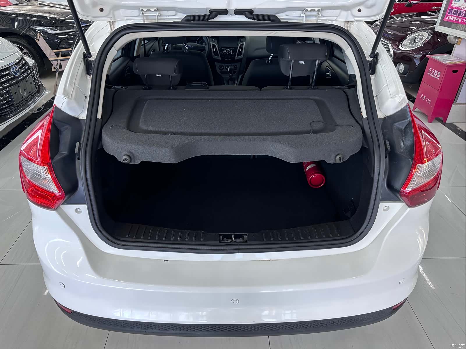 Ford Focus, 2014 7