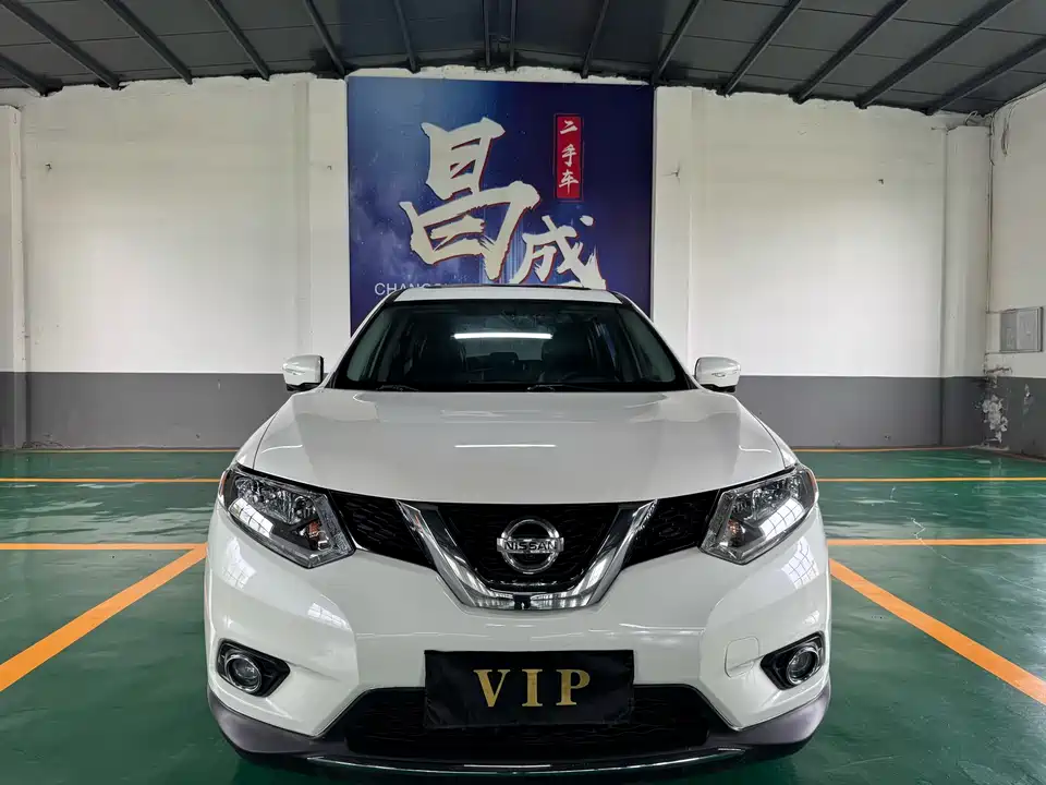 Nissan Qijun
