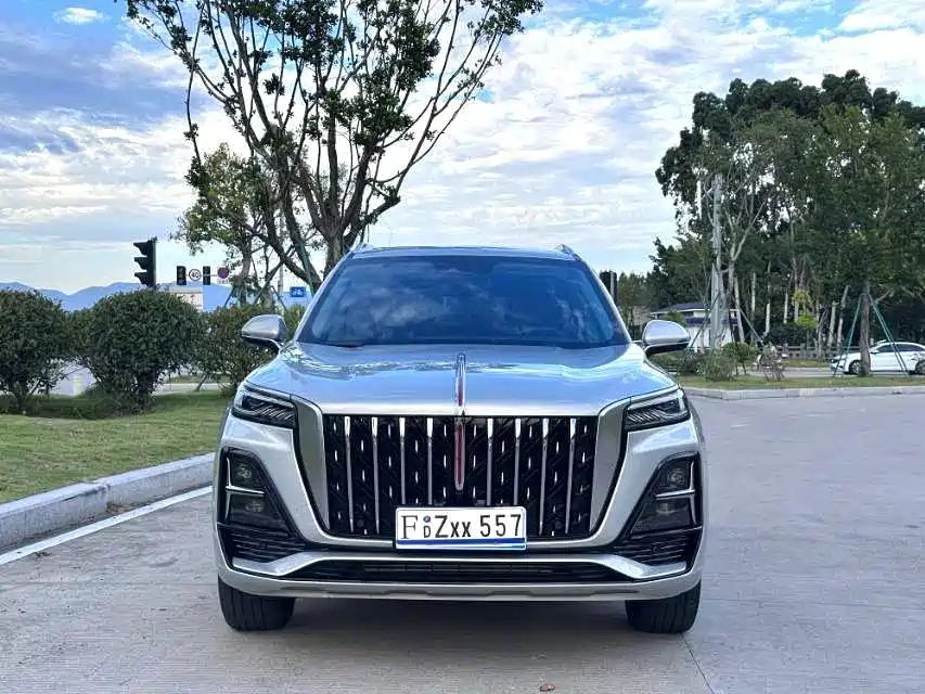 Hongqi HS5