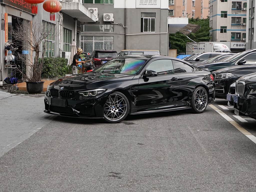 BMW M4