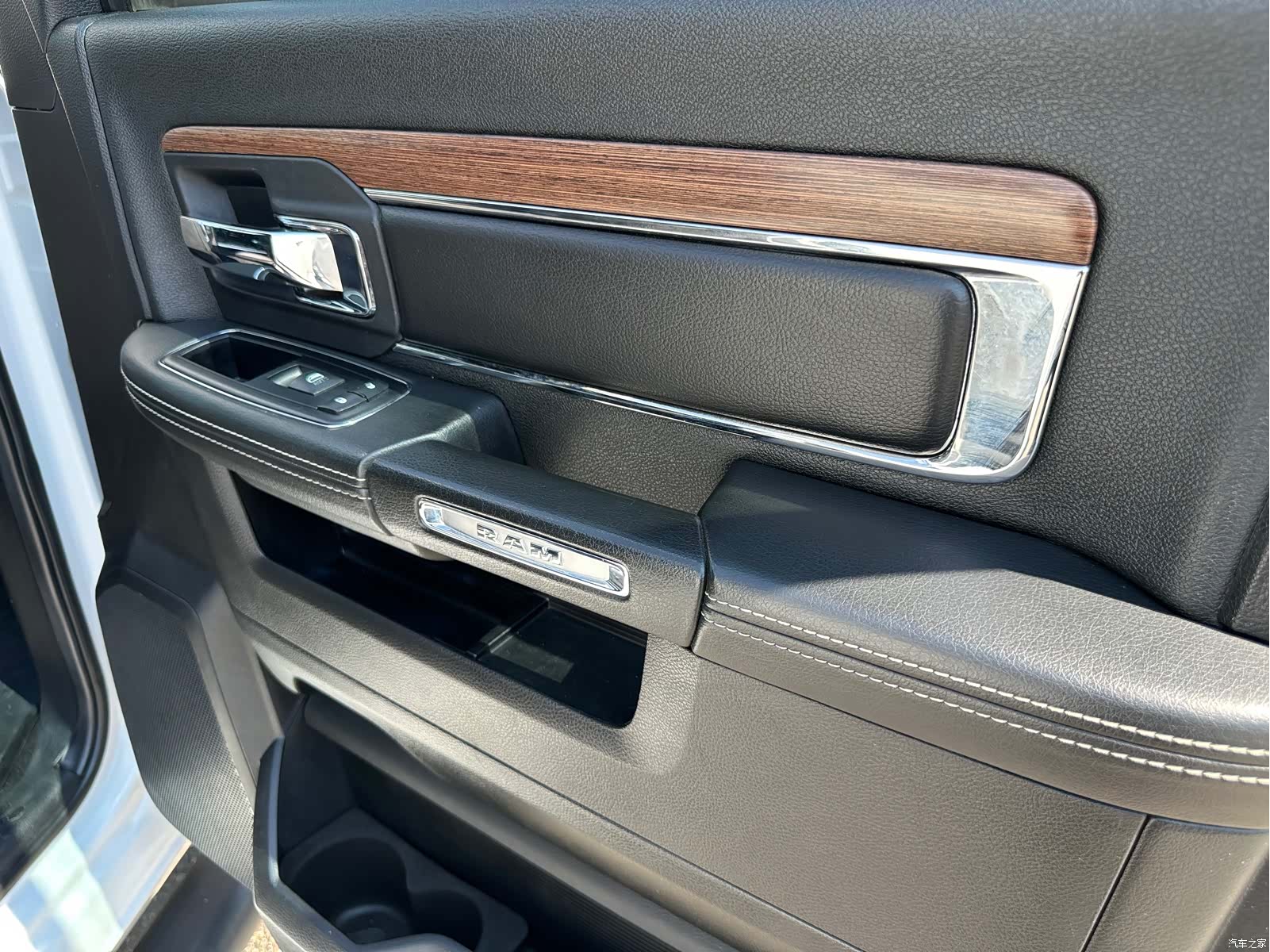 RAM Trucks, 2015 16