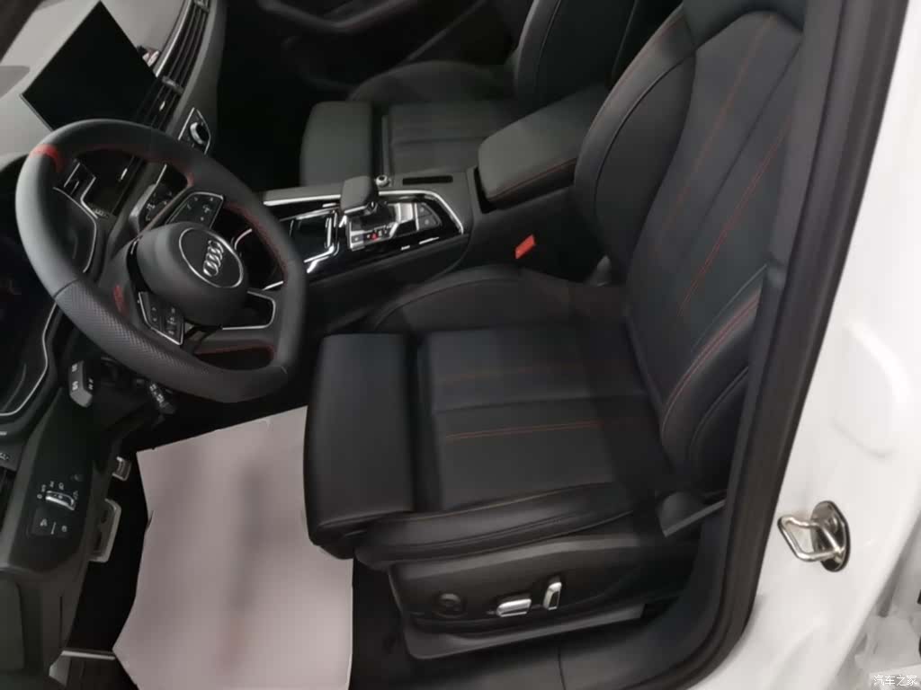 Audi A4L, 2026 15