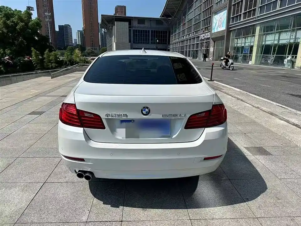 BMW 5 series BMW 5 series