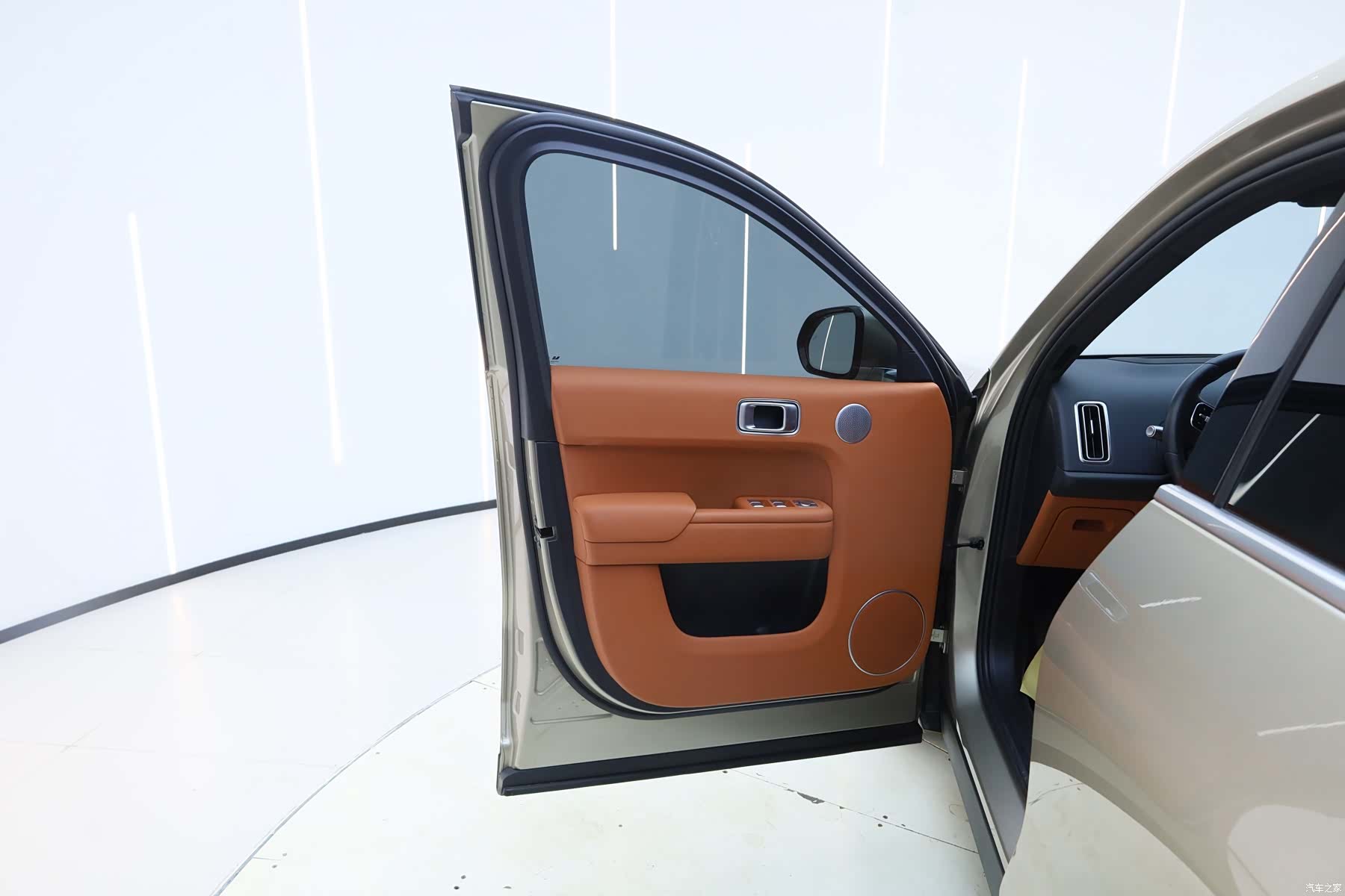 Li Auto L9, 2023 28