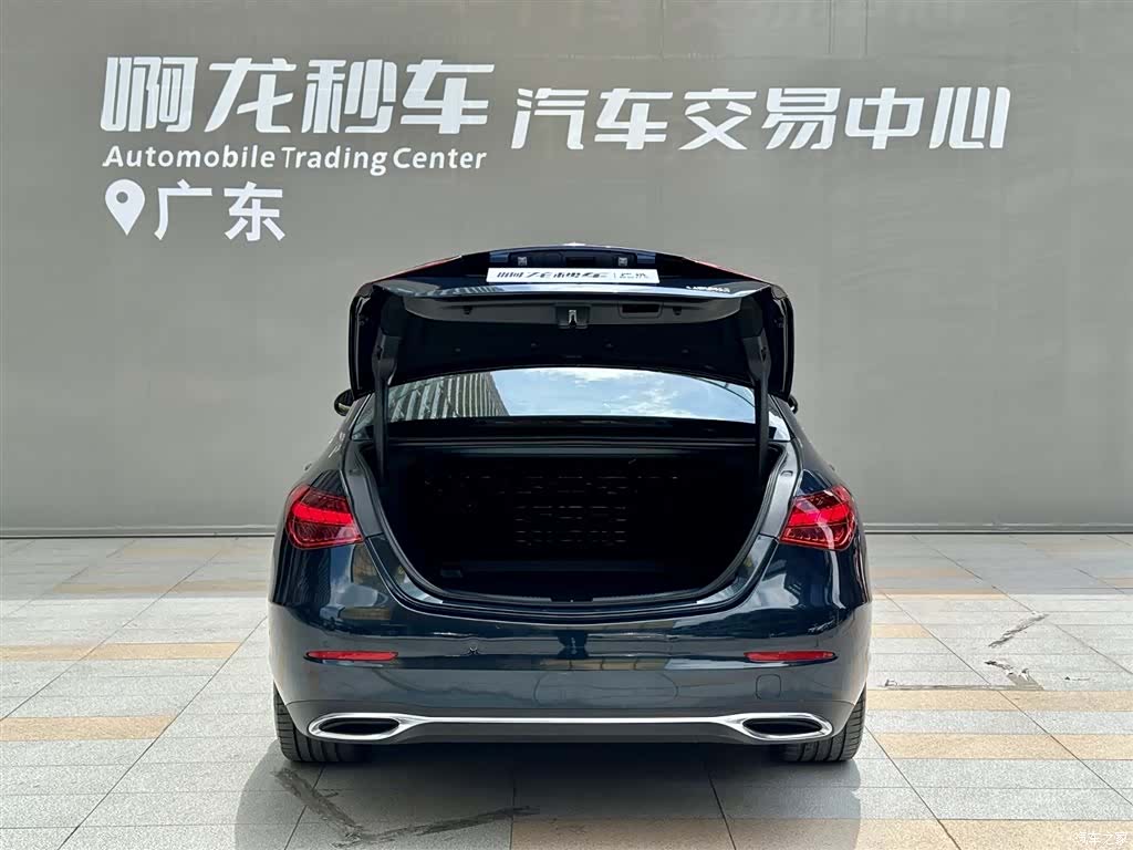 Mercedes-Benz C-Class, 2022 18