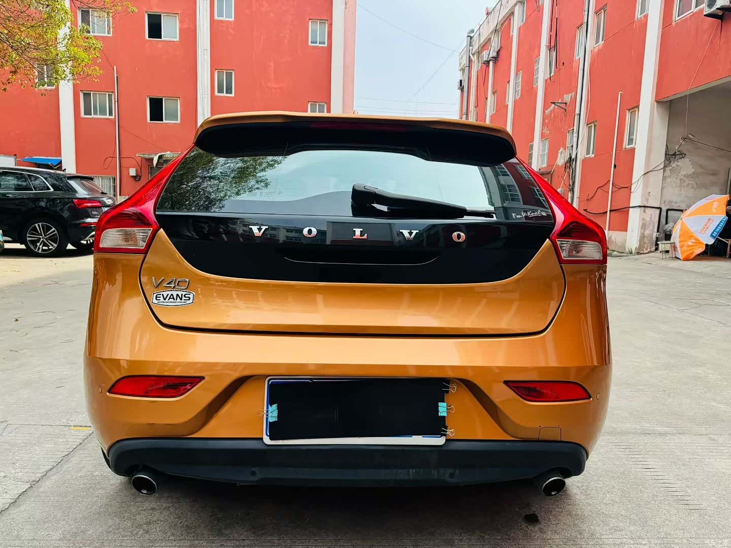 Volvo V40, 2013 все фото