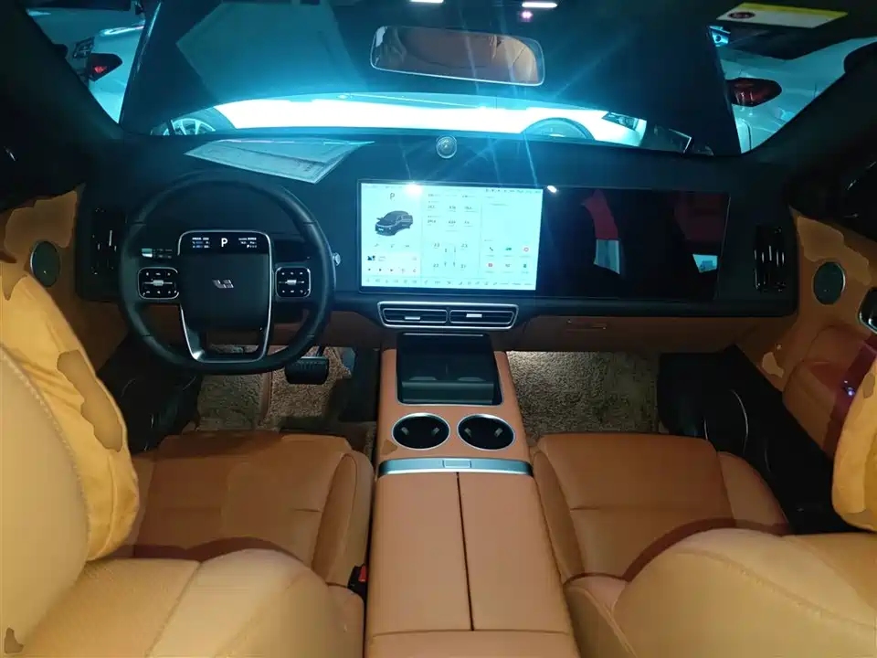 Li Auto Ideal L6