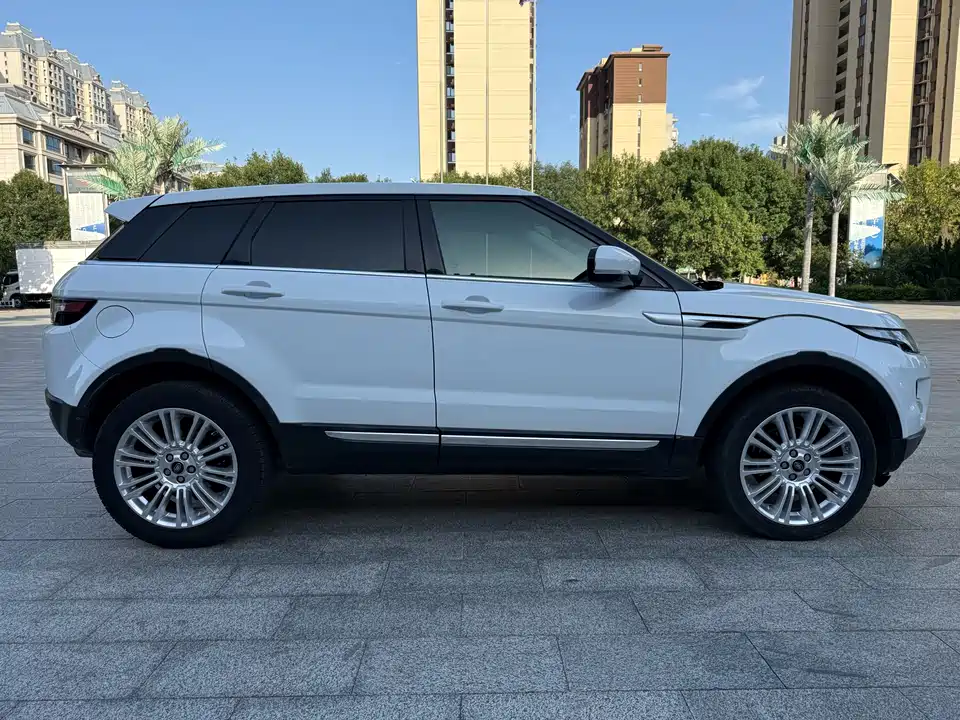 Land Rover Range Rover Aurora