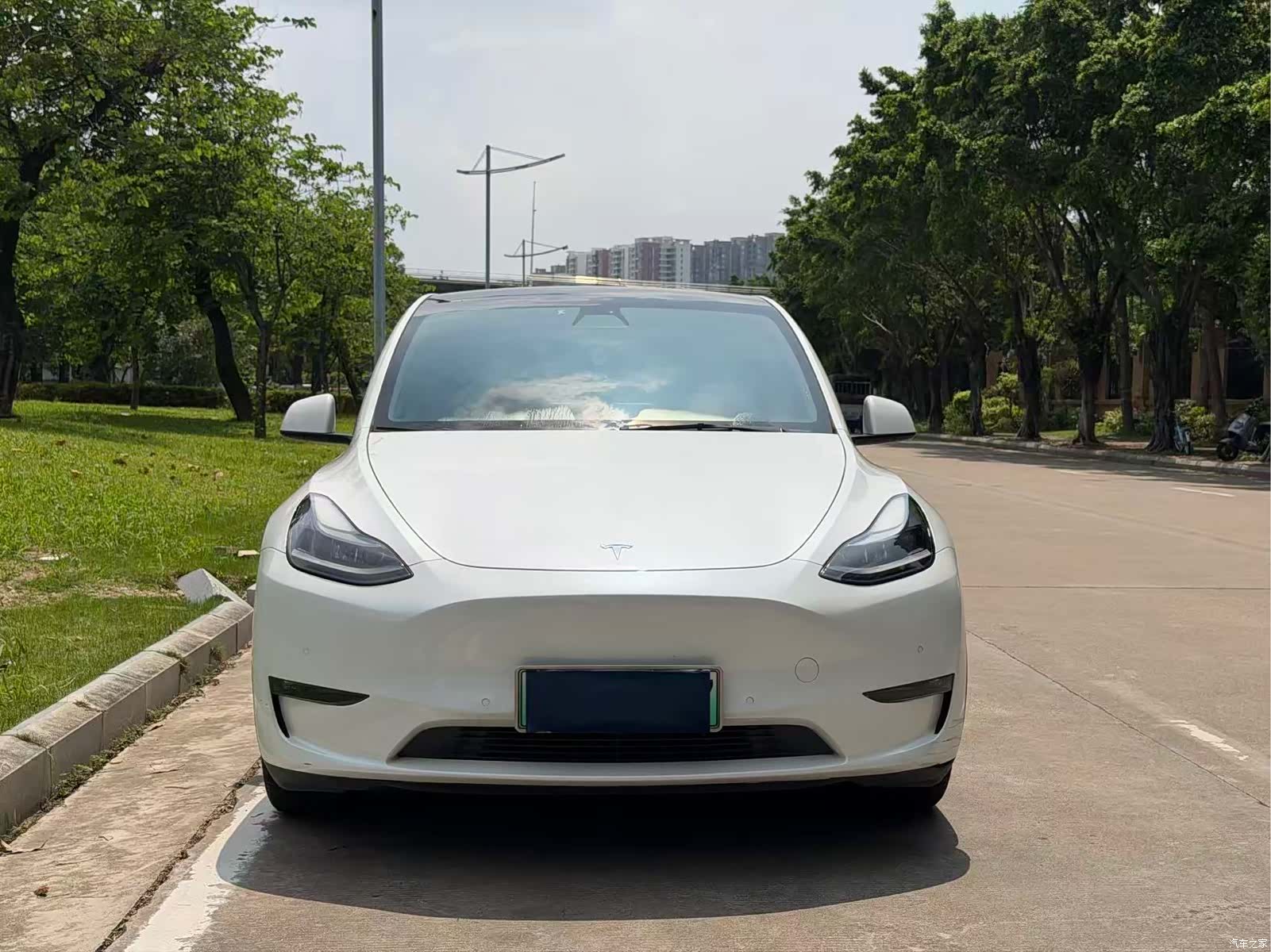 Tesla Model Y, 2021 2