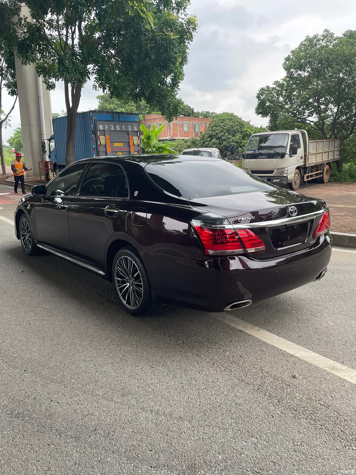 Toyota Crown, 2013 10