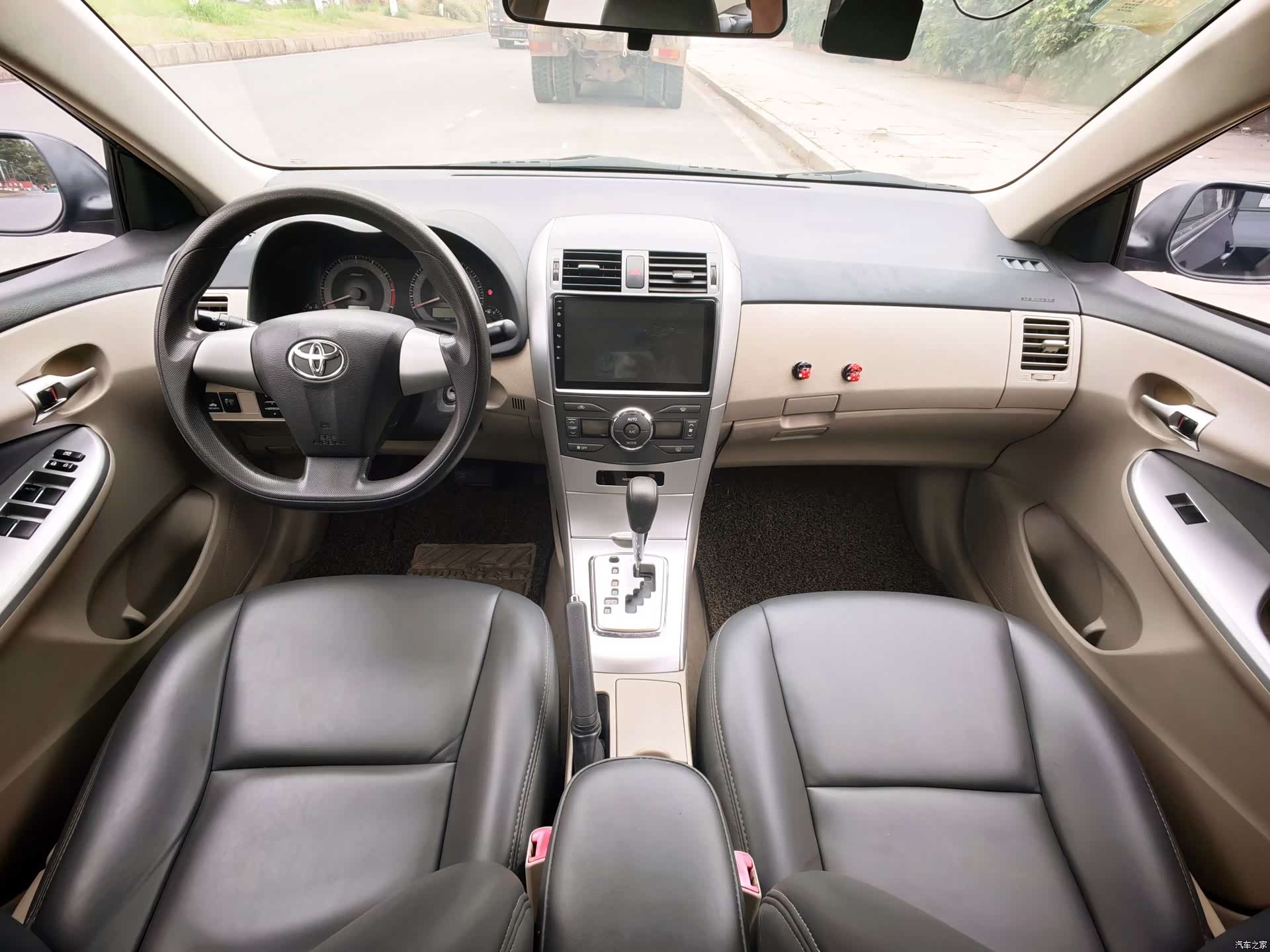 Toyota Corolla, 2014 10