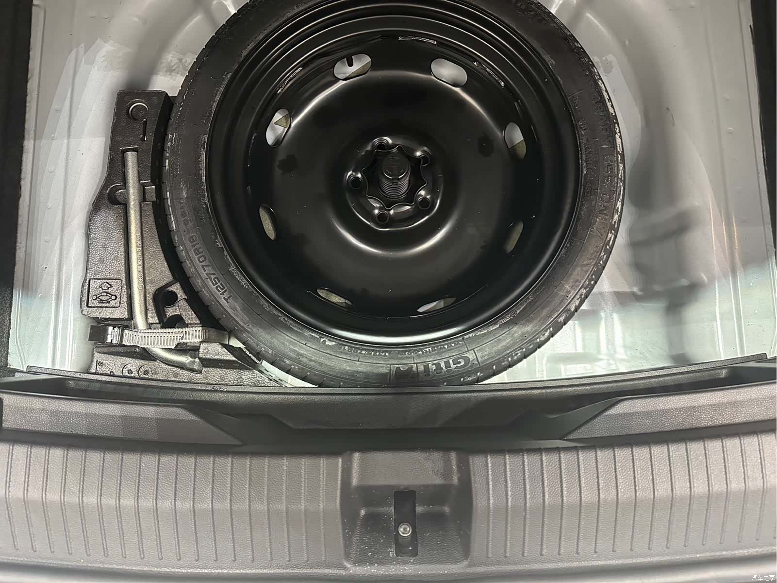 Volkswagen T-ROC, 2022 14